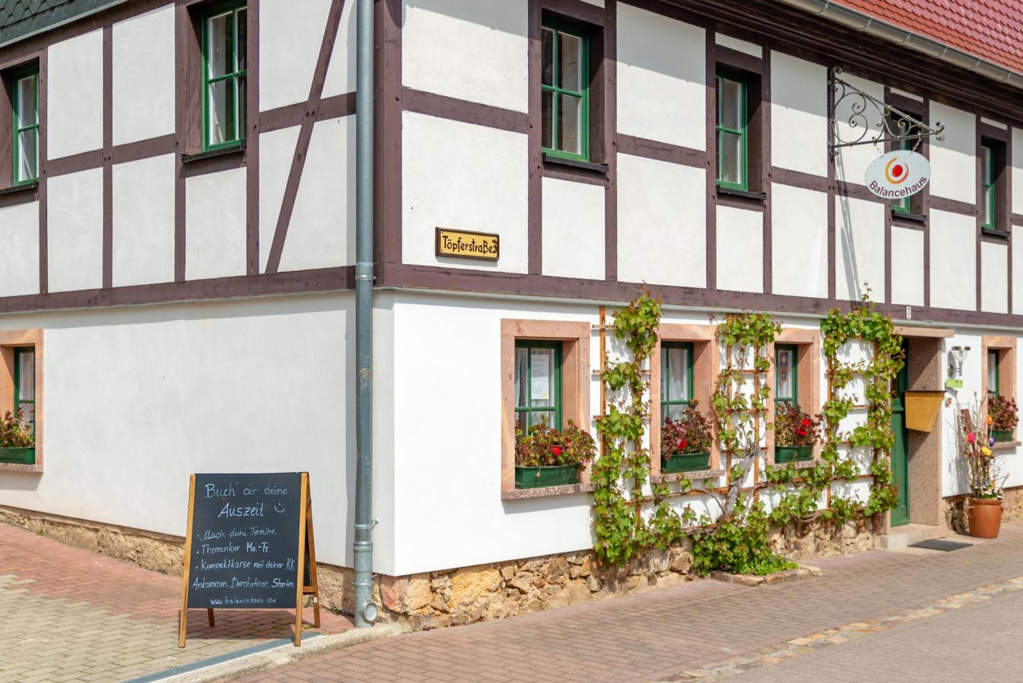 Balancehaus Kohren-Sahlis, Dein Kurhaus In Sachsen Exterior foto